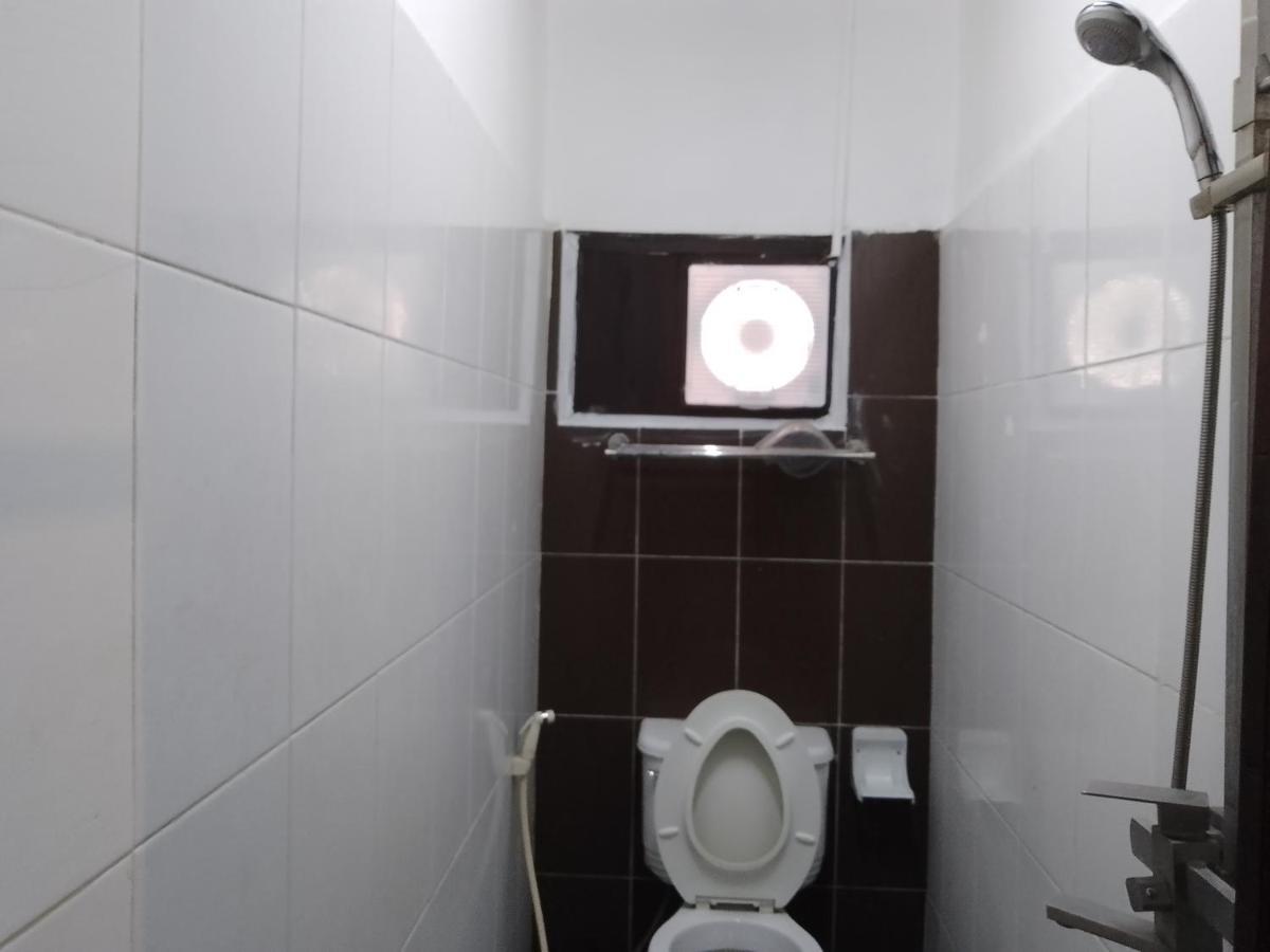 Funny Backpacker Hostel Luang Prabang Buitenkant foto