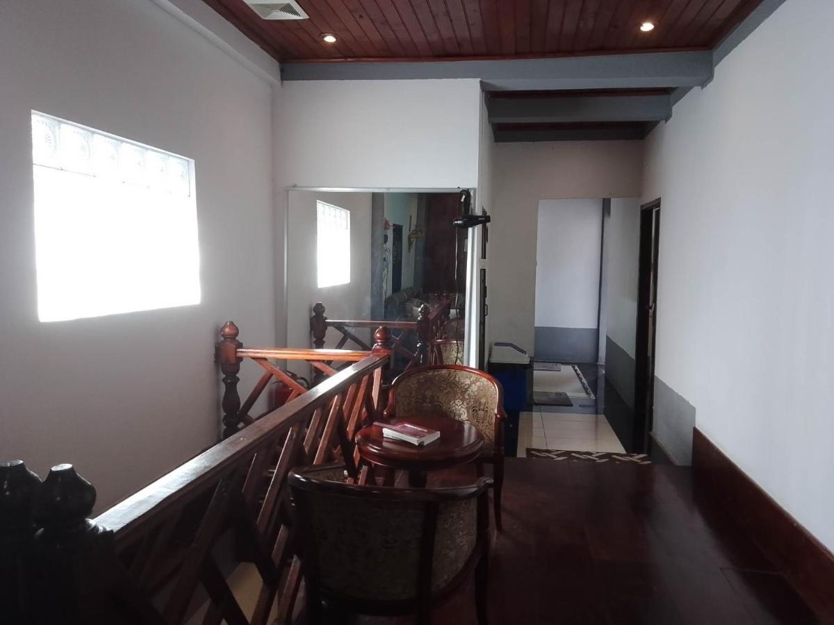 Funny Backpacker Hostel Luang Prabang Buitenkant foto